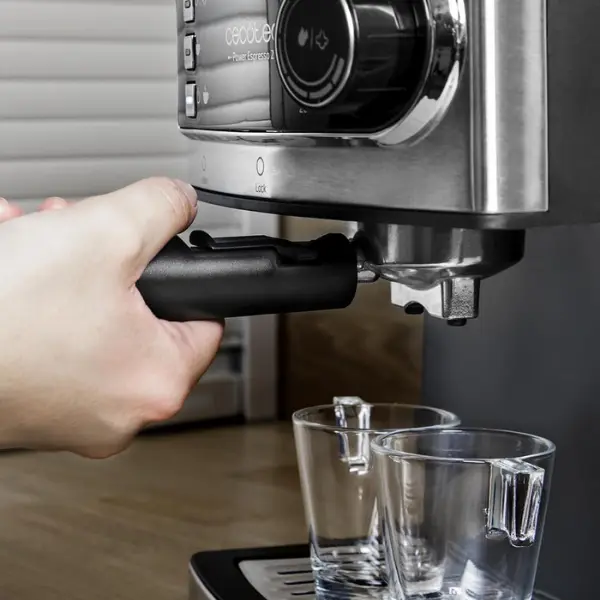 Diseño Estructura Cecotec Power Espresso 20